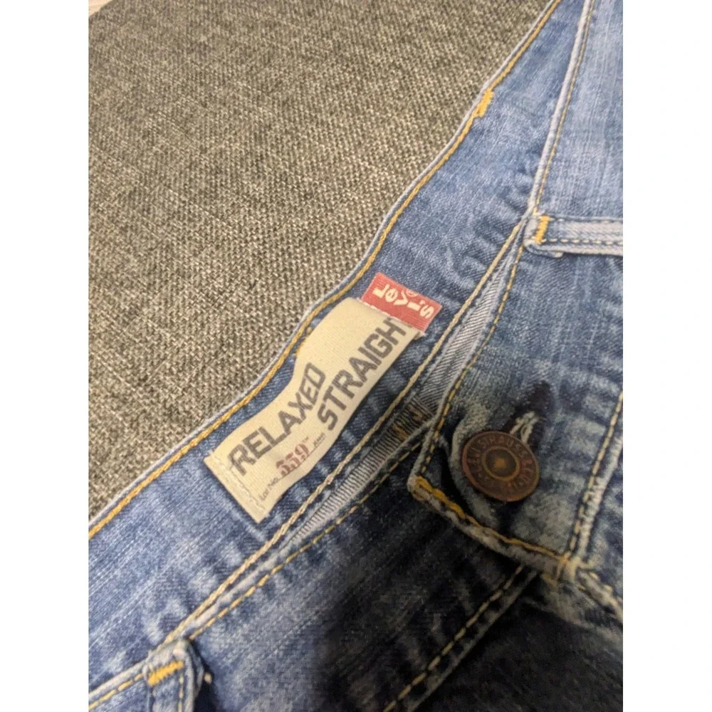 Vtg Levis 559 Relaxed Straight 38X32 Men's Blue Medium Wash Outside‎ Denim Pants